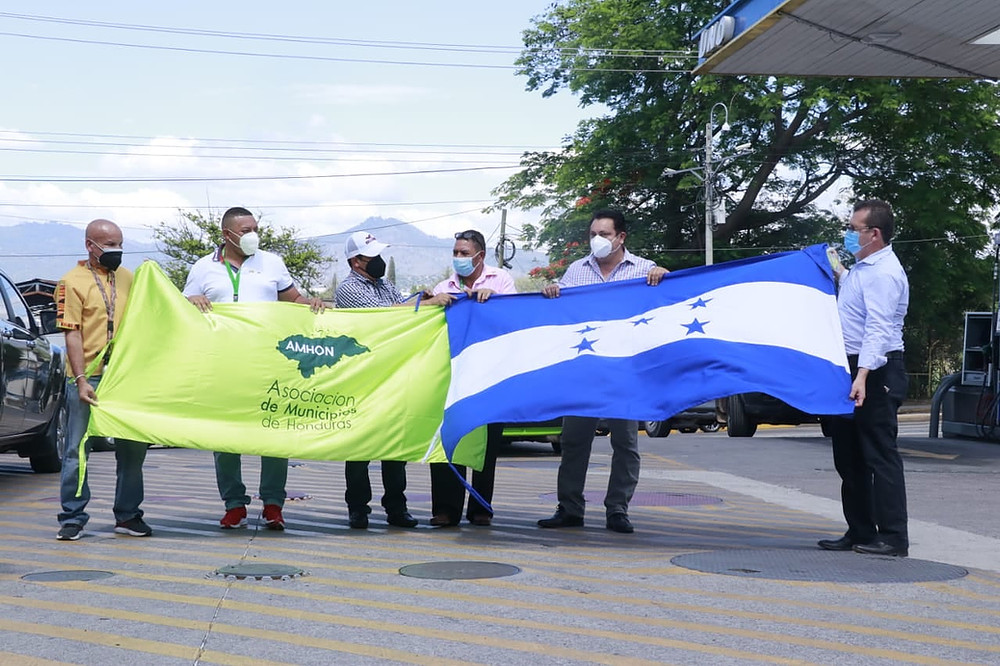 denuncian-plan-del-gobierno-hondurenos-contra-alcaldes-que-pidieron-vacunas-anticovid19-a-el-salvador